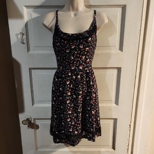 Hot Topic Sleeveless Floral Skull Dress Medium Juniors